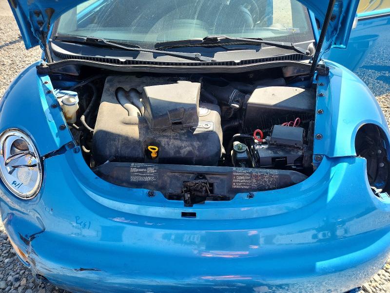 63772086 :رقم المزاد ، 3VWGK31C94M422271 vin ، 2004 Volkswagen New Beetle مزاد بيع