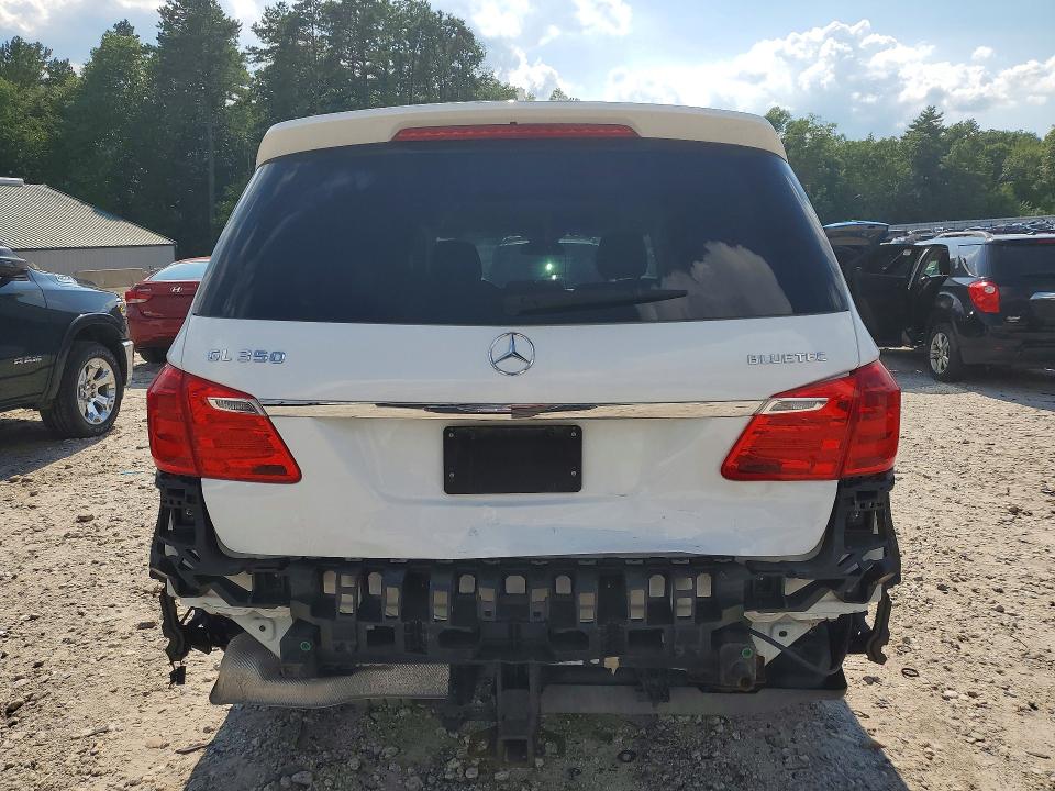 63652626 :رقم المزاد ، 4JGDF2EE8GA675272 vin ، 2016 Mercedes-benz Gl مزاد بيع