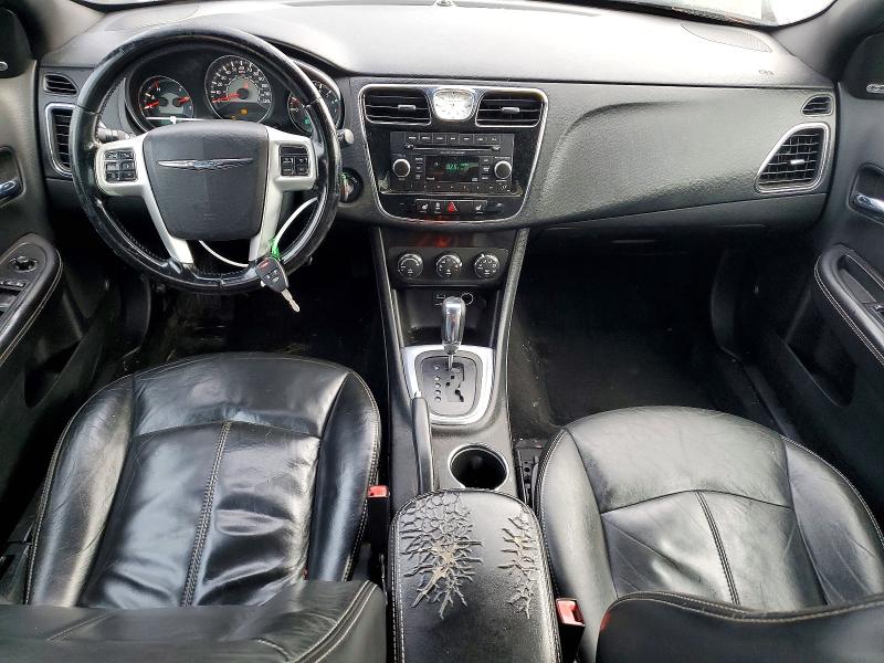 65579016 :رقم المزاد ، 1C3CCBCG2DN612545 vin ، 2013 Chrysler 200 مزاد بيع