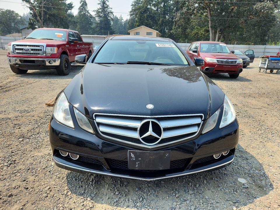 61201746 :رقم المزاد ، WDDKJ5GBXBF063316 vin ، 2011 Mercedes-benz E مزاد بيع