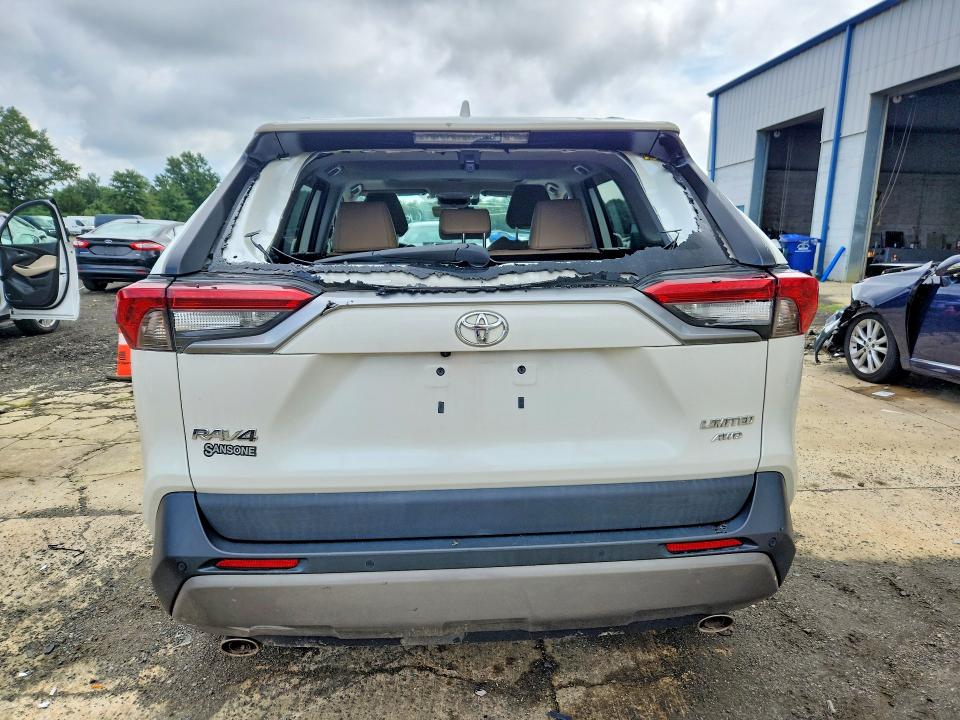 Продаж на аукціоні авто 2021 Toyota Rav4, vin: 2T3N1RFV4MW177680, номер лоту: 65338246