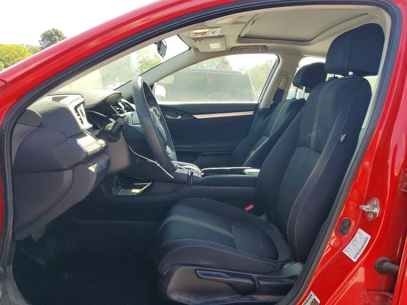 65089796 :رقم المزاد ، 2HGFC2F7XJH572547 vin ، 2018 Honda Civic مزاد بيع