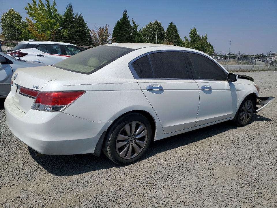 2012 Honda Accord მანქანა იყიდება აუქციონზე, vin: 1HGCP3F81CA038070, აუქციონის ნომერი: 64042416