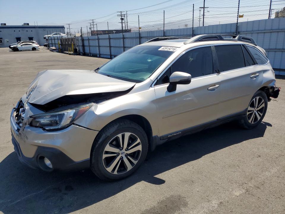 63919216 :رقم المزاد ، 4S4BSENC2J3218312 vin ، 2018 Subaru Outback مزاد بيع