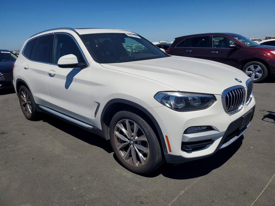64071556 :رقم المزاد ، 5UXTR7C51KLE98411 vin ، 2019 Bmw X3 مزاد بيع