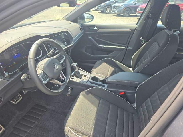 Продаж на аукціоні авто 2024 Volkswagen Jetta, vin: 3VWBM7BUXRM034024, номер лоту: 64270126