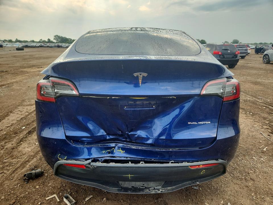 63705416 :رقم المزاد ، 7SAYGAEE6NF378327 vin ، 2022 Tesla Model Y مزاد بيع