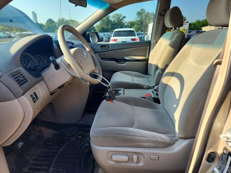 65835416 :رقم المزاد ، 5TDZA23CX5S300350 vin ، 2005 Toyota Sienna مزاد بيع