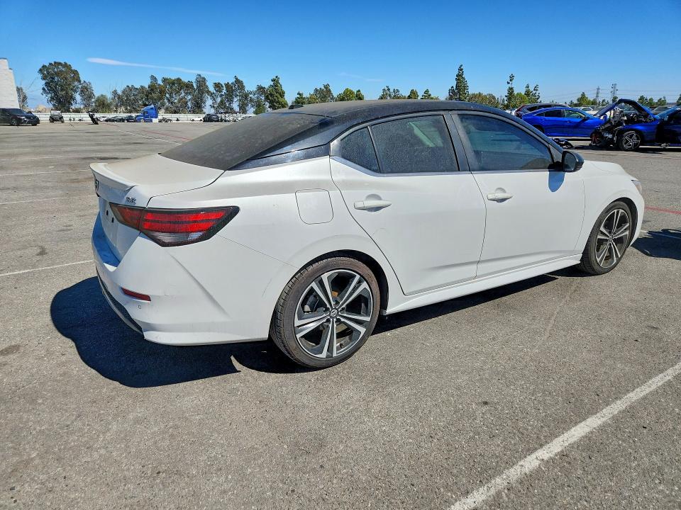 65652916 :رقم المزاد ، 3N1AB8DV9LY215229 vin ، 2020 Nissan Sentra مزاد بيع