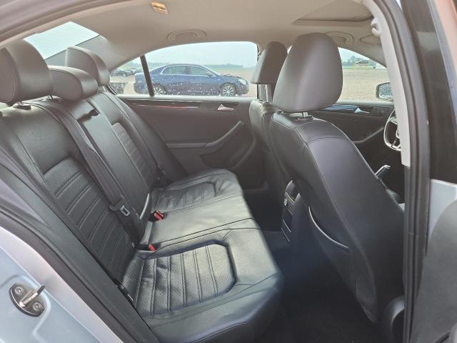 64654746 :رقم المزاد ، 3VWL07AJXFM247901 vin ، 2015 Volkswagen Jetta مزاد بيع