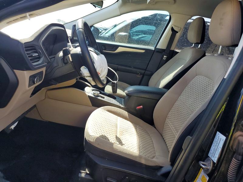 64849446 :رقم المزاد ، 1FMCU0G66NUB84626 vin ، 2022 Ford Escape مزاد بيع