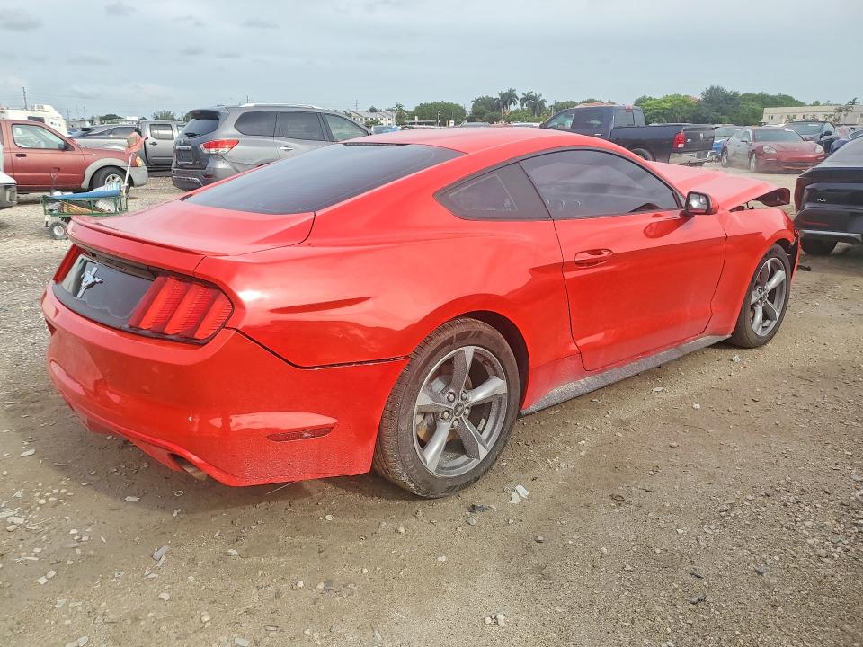 Продажа на аукционе авто 2015 Ford Mustang, vin: 1FA6P8AM6F5330426, номер лота: 62886176
