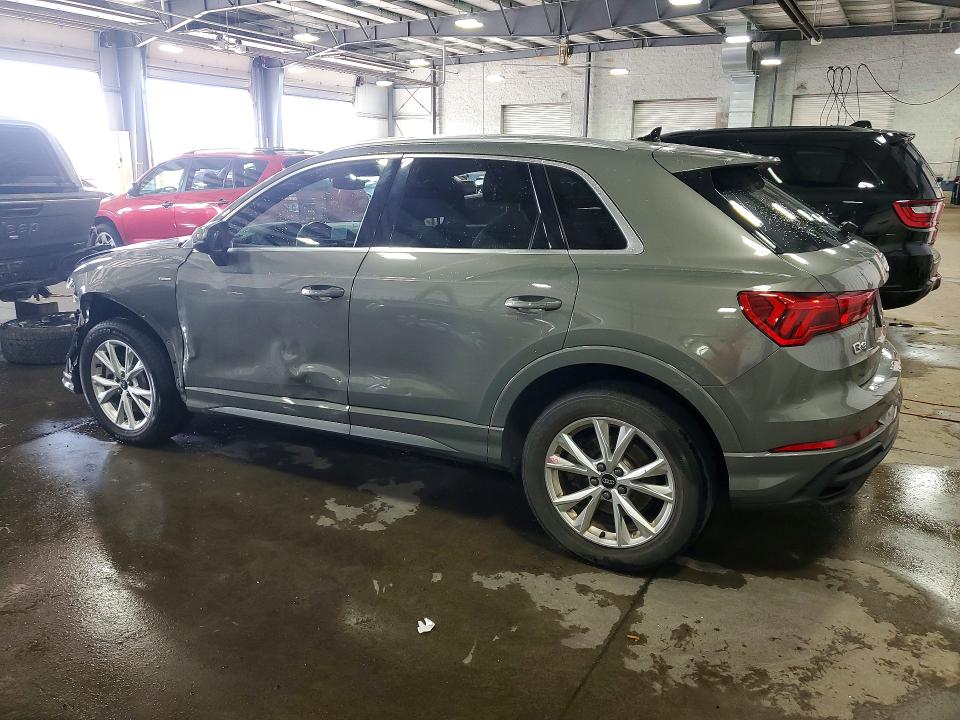 64477206 :رقم المزاد ، WA1DECF31P1038566 vin ، 2023 Audi Q3 مزاد بيع