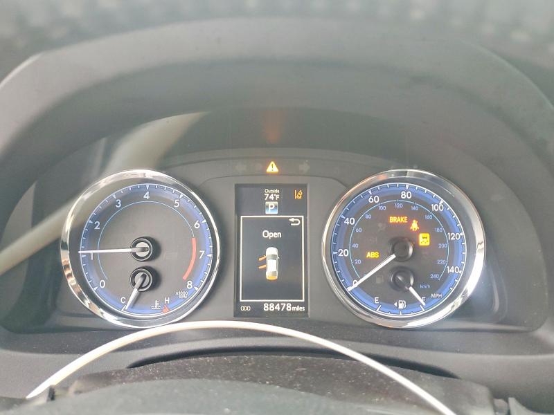 66629026 :رقم المزاد ، 2T1BURHE4JC094019 vin ، 2018 Toyota Corolla مزاد بيع