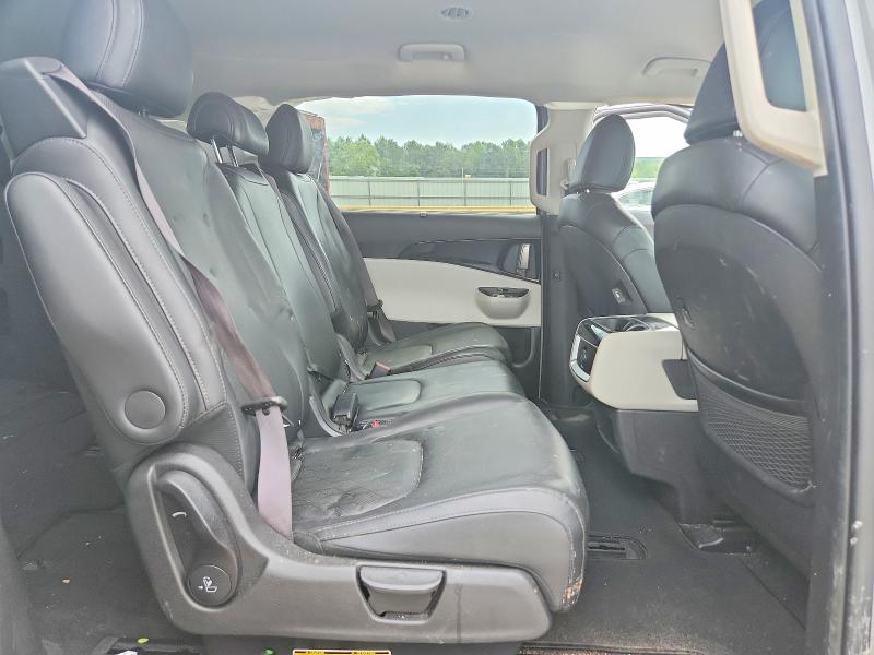 2023 Kia Carnival მანქანა იყიდება აუქციონზე, vin: KNDNC5H30P6261371, აუქციონის ნომერი: 64850406