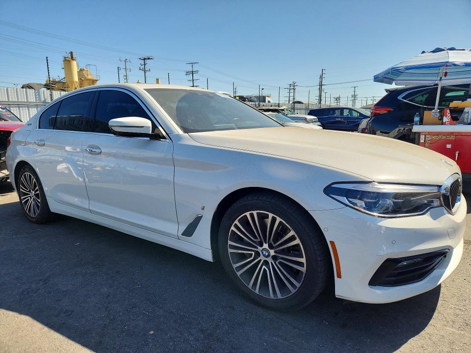 Продажа на аукционе авто 2018 Bmw 530e, vin: WBAJA9C5XJB033278, номер лота: 66282026