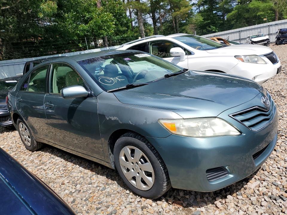 64081336 :رقم المزاد ، 4T1BF3EK8BU684130 vin ، 2011 Toyota Camry مزاد بيع