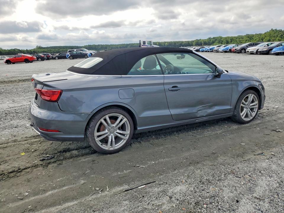 Продаж на аукціоні авто 2018 Audi A3, vin: WAU6ULFF6J1031547, номер лоту: 61505976