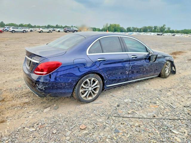 2016 Mercedes-benz C მანქანა იყიდება აუქციონზე, vin: 55SWF4KB6GU141857, აუქციონის ნომერი: 65101146