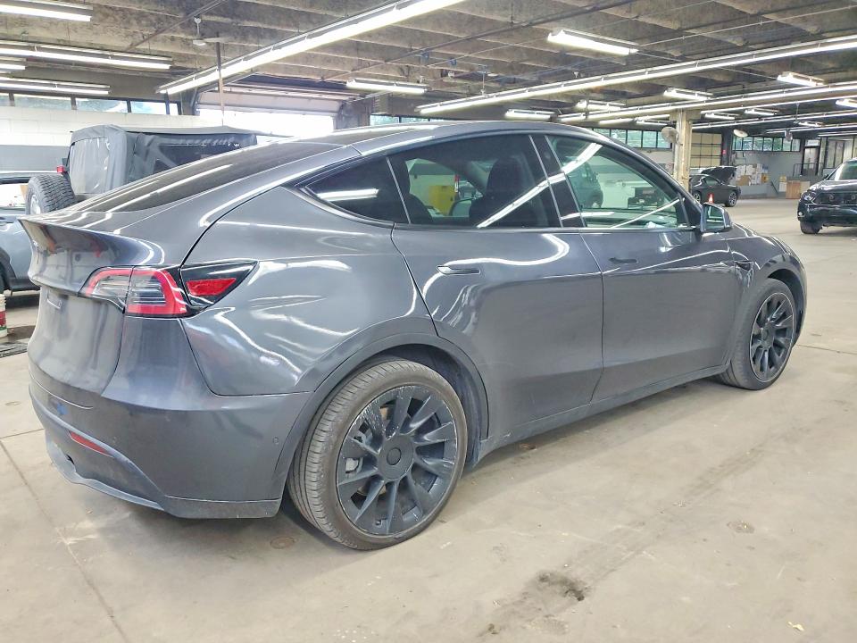 Продажа на аукционе авто 2021 Tesla Model Y, vin: 5YJYGAEEXMF188395, номер лота: 63489536