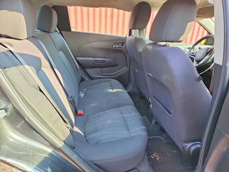 65415926 :رقم المزاد ، 1G1JC6SH2F4192534 vin ، 2015 Chevrolet Sonic مزاد بيع