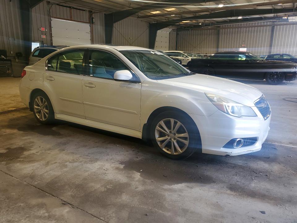 63798696 :رقم المزاد ، 4S3BMBG68D3005650 vin ، 2013 Subaru Legacy مزاد بيع