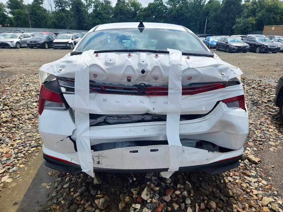 Продажа на аукционе авто 2022 Hyundai Elantra, vin: 5NPLM4AG9NH076976, номер лота: 64084306