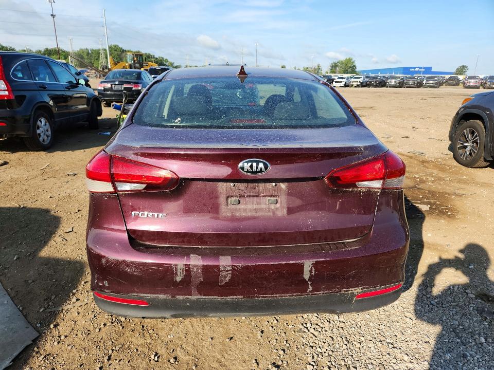 Продаж на аукціоні авто 2018 Kia Forte, vin: 3KPFK4A78JE199475, номер лоту: 65741866