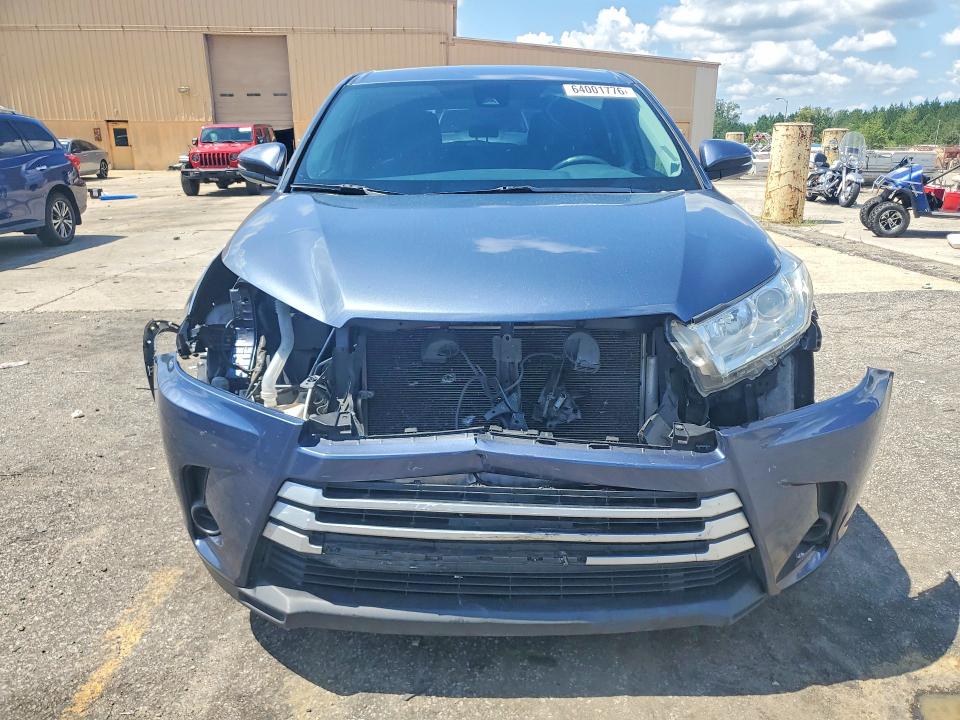 64001776 :رقم المزاد ، 5TDZZRFH7KS350806 vin ، 2019 Toyota Highlander مزاد بيع