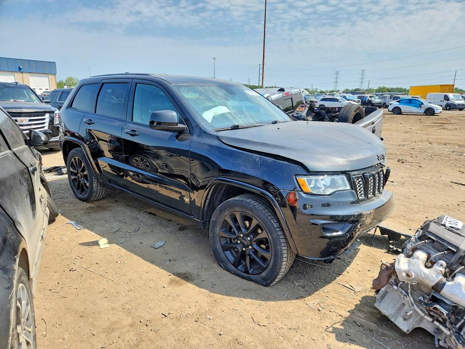 65838696 :رقم المزاد ، 1C4RJFAGXJC286667 vin ، 2018 Jeep Grand Cherokee مزاد بيع