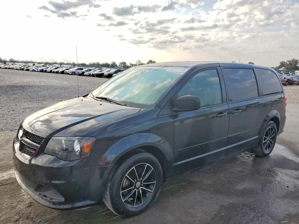 66372106 :رقم المزاد ، 2C4RDGBG3HR581977 vin ، 2017 Dodge Grand Caravan مزاد بيع