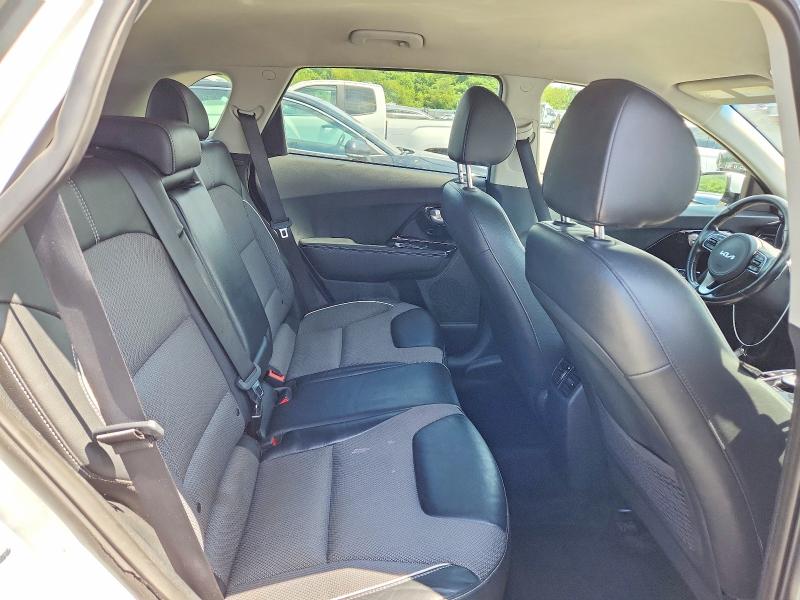 63912166 :رقم المزاد ، KNDCC3LG6N5161154 vin ، 2022 Kia Niro Ev مزاد بيع