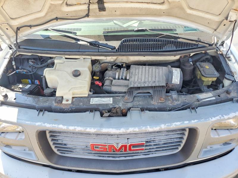 66504066 :رقم المزاد ، 1GTHG39R611100875 vin ، 2001 Gmc Savana مزاد بيع