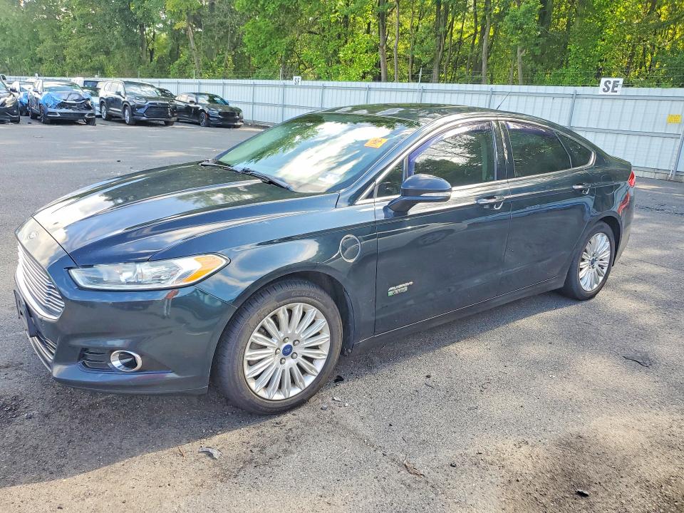 63882226 :رقم المزاد ، 3FA6P0SU6ER205597 vin ، 2014 Ford Fusion مزاد بيع