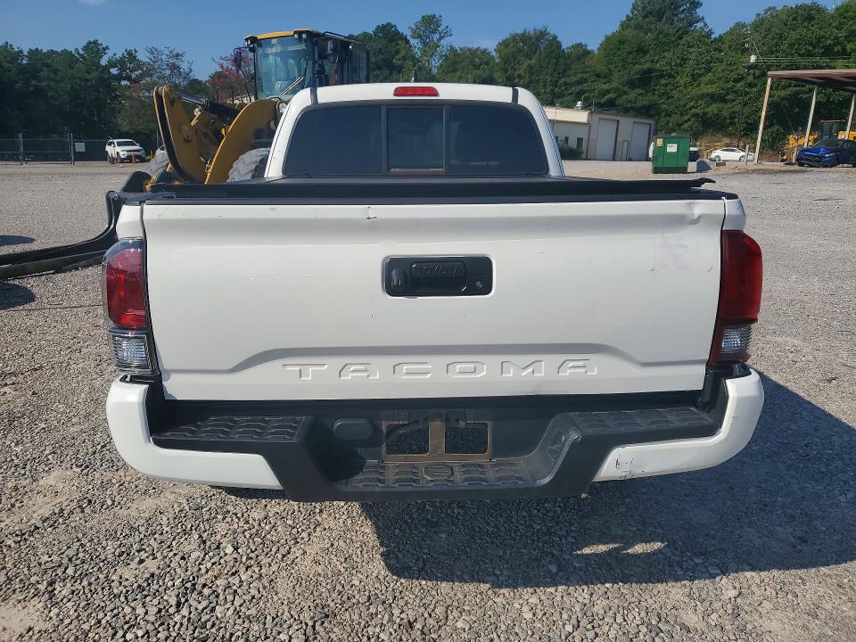64817546 :رقم المزاد ، 3TYRX5GN8MT032364 vin ، 2021 Toyota Tacoma مزاد بيع
