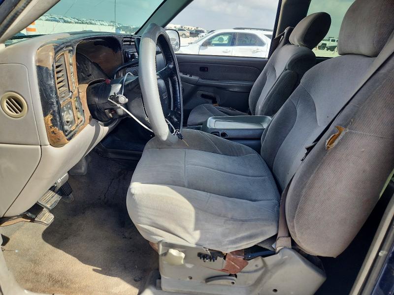 64156236 :رقم المزاد ، 1GTGK29UXYE400415 vin ، 2000 Gmc New Sierra مزاد بيع