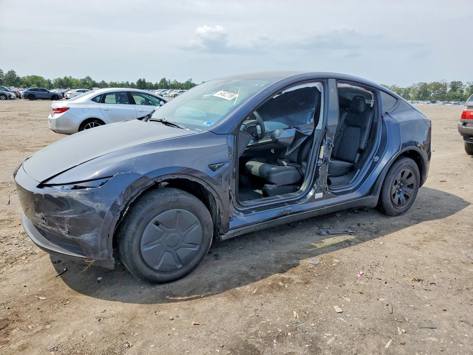2026 Tesla Model Y მანქანა იყიდება აუქციონზე, vin: 7SAYGDED2TA592346, აუქციონის ნომერი: 64622196