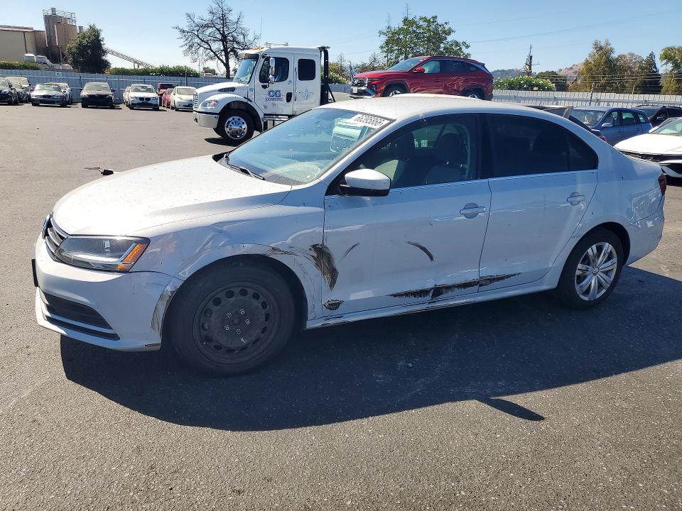 66395866 :رقم المزاد ، 3VW2B7AJ8HM285586 vin ، 2017 Volkswagen Jetta مزاد بيع