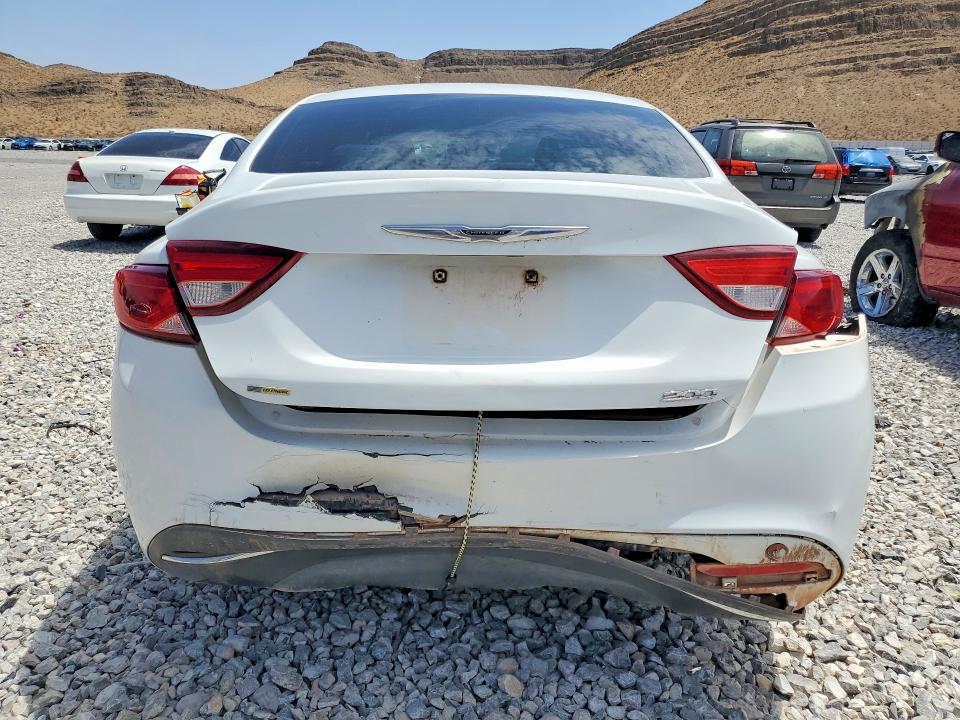 63881556 :رقم المزاد ، 1C3CCCAB6FN579873 vin ، 2015 Chrysler 200 مزاد بيع