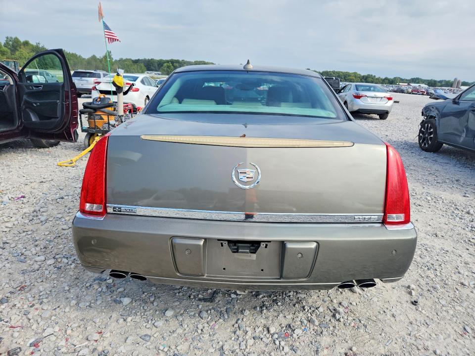 Продажа на аукционе авто 2011 Cadillac Dts, vin: 1G6KH5E61BU129407, номер лота: 66710936