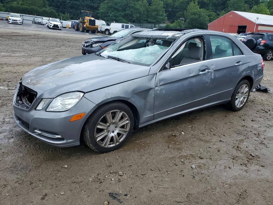 65717756 :رقم المزاد ، WDDHF5KB7CA532749 vin ، 2012 Mercedes-benz E مزاد بيع