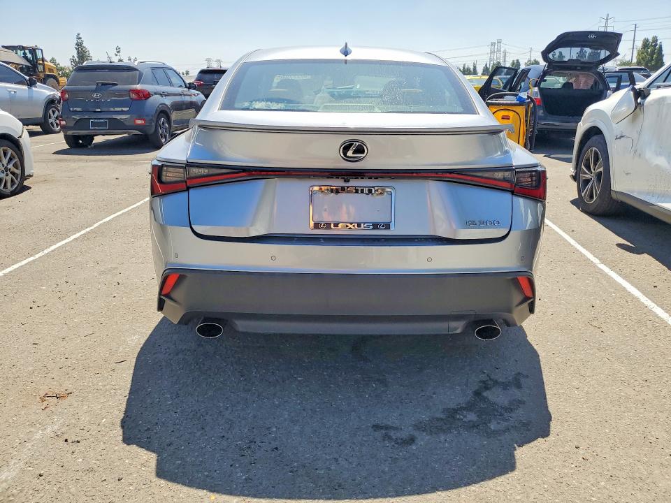 Продаж на аукціоні авто 2022 Lexus Is, vin: JTHDA1D24N5122644, номер лоту: 67271986