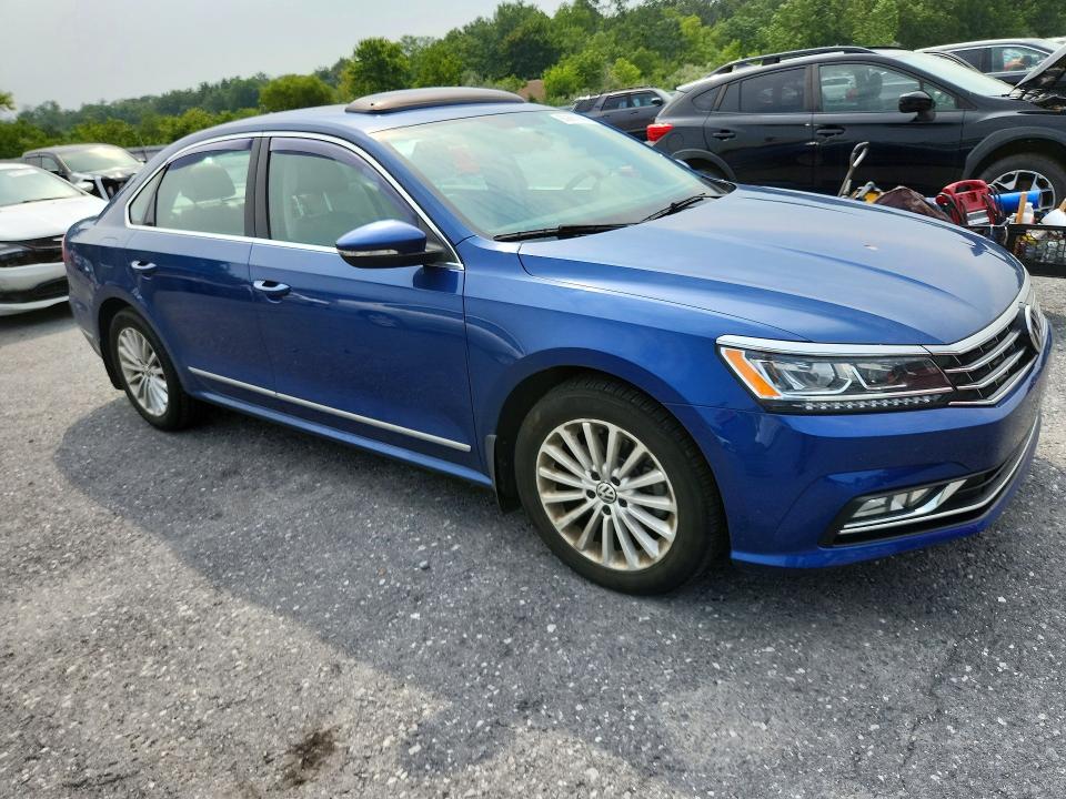 63661666 :رقم المزاد ، 1VWBT7A34GC022350 vin ، 2016 Volkswagen Passat مزاد بيع