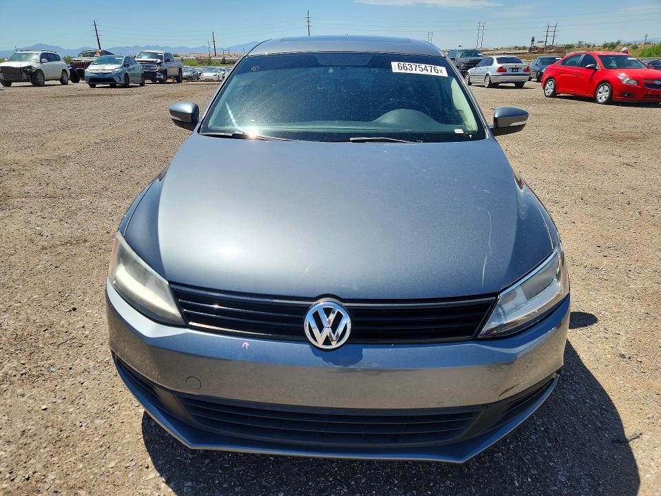 2011 Volkswagen Jetta მანქანა იყიდება აუქციონზე, vin: 3VWDZ7AJ2BM337614, აუქციონის ნომერი: 66375476