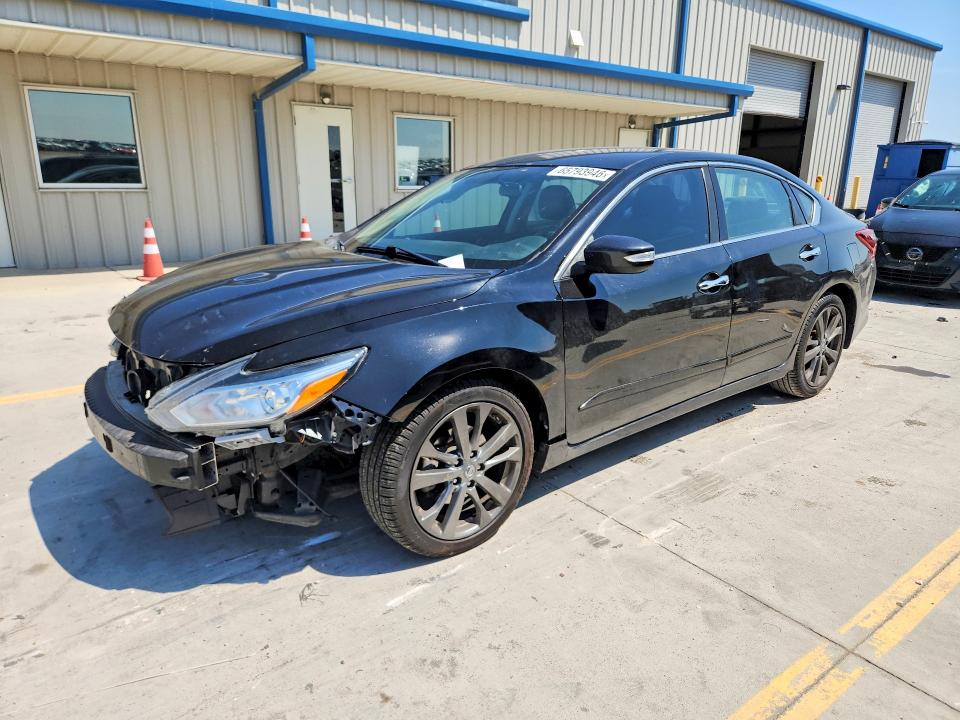 Продажа на аукционе авто 2018 Nissan Altima, vin: 1N4AL3AP6JC285463, номер лота: 65793946
