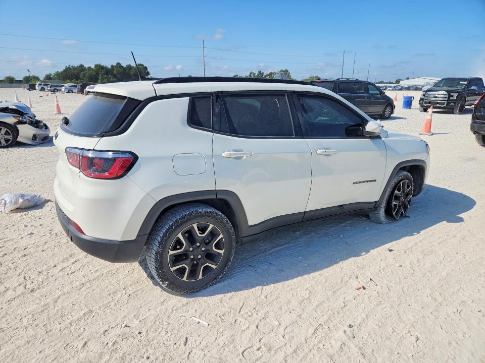64308376 :رقم المزاد ، 3C4NJDAB4KT703410 vin ، 2019 Jeep Compass مزاد بيع