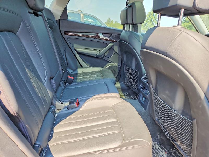 Продаж на аукціоні авто 2018 Audi Q5, vin: WA1BNAFY6J2011503, номер лоту: 64059716