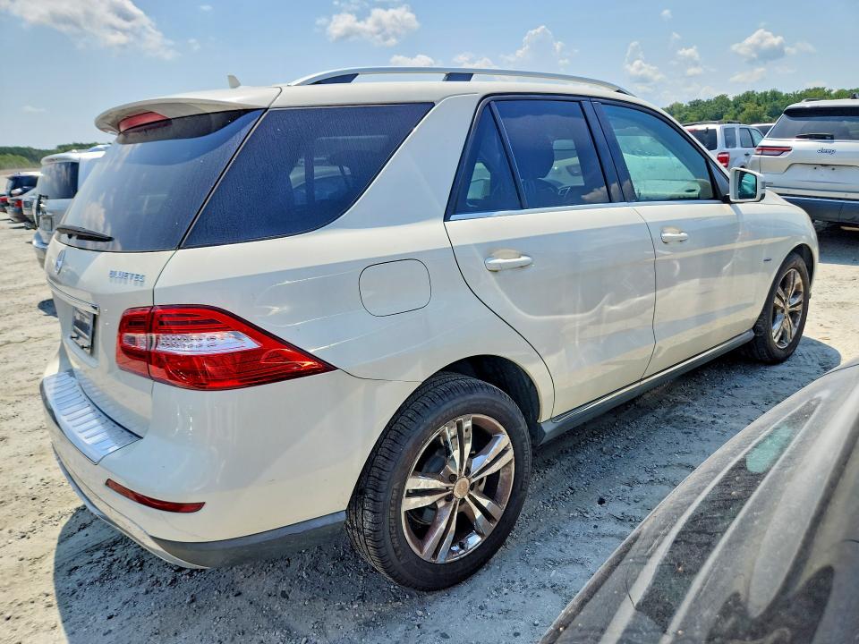 2012 Mercedes-benz Ml მანქანა იყიდება აუქციონზე, vin: 4JGDA2EB8CA095292, აუქციონის ნომერი: 65276256