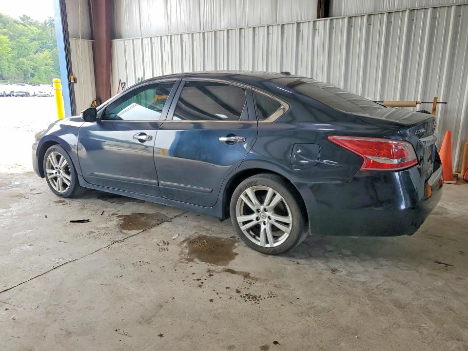 65176616 :رقم المزاد ، 1N4BL3APXDC117673 vin ، 2013 Nissan Altima مزاد بيع
