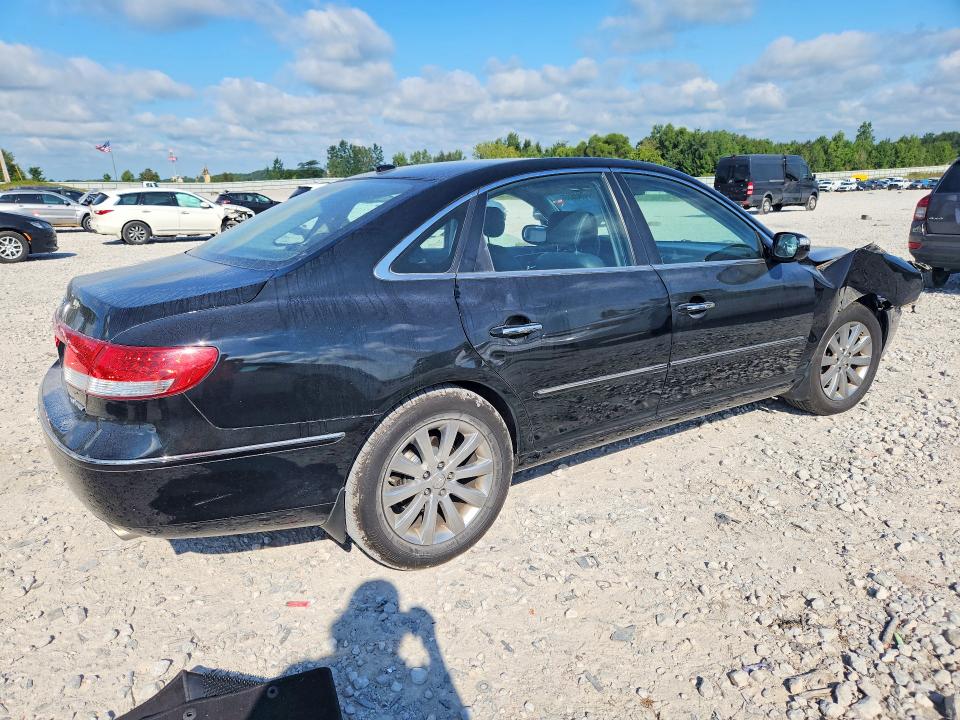 2010 Hyundai Azera მანქანა იყიდება აუქციონზე, vin: KMHFC4DF8AA451031, აუქციონის ნომერი: 66690536